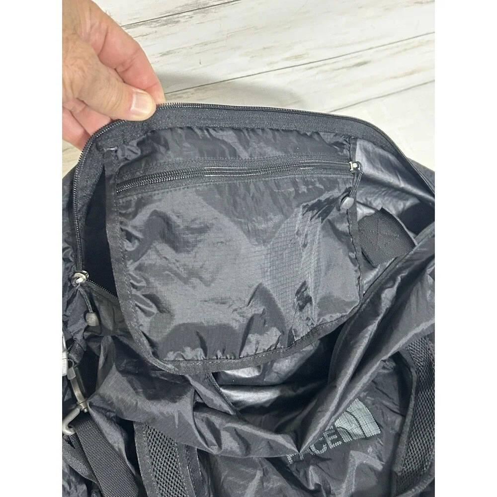The North Face Large Black Flyweight Light Weight Duffel Bag Camping Hiking Camp